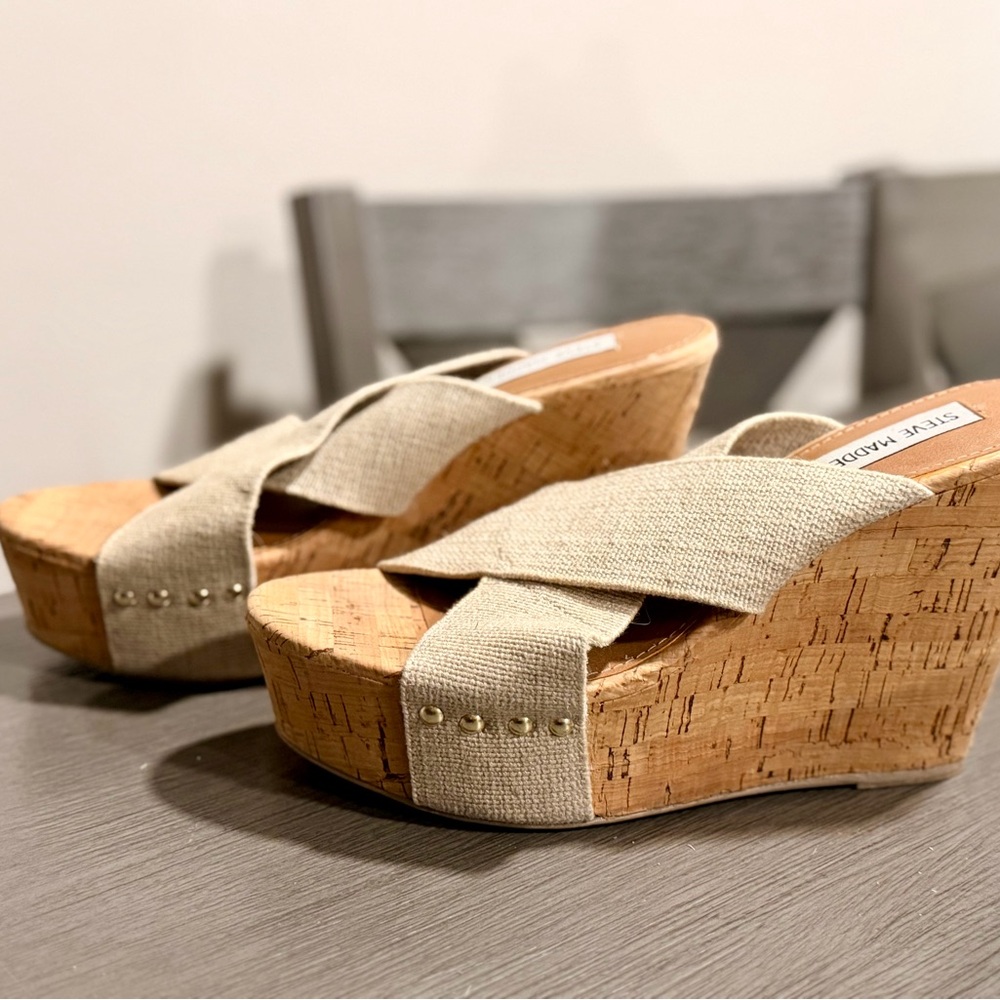 Steve Madden Beige and Cork Wedge Sandals
